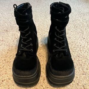 Demonia — Shaker-52